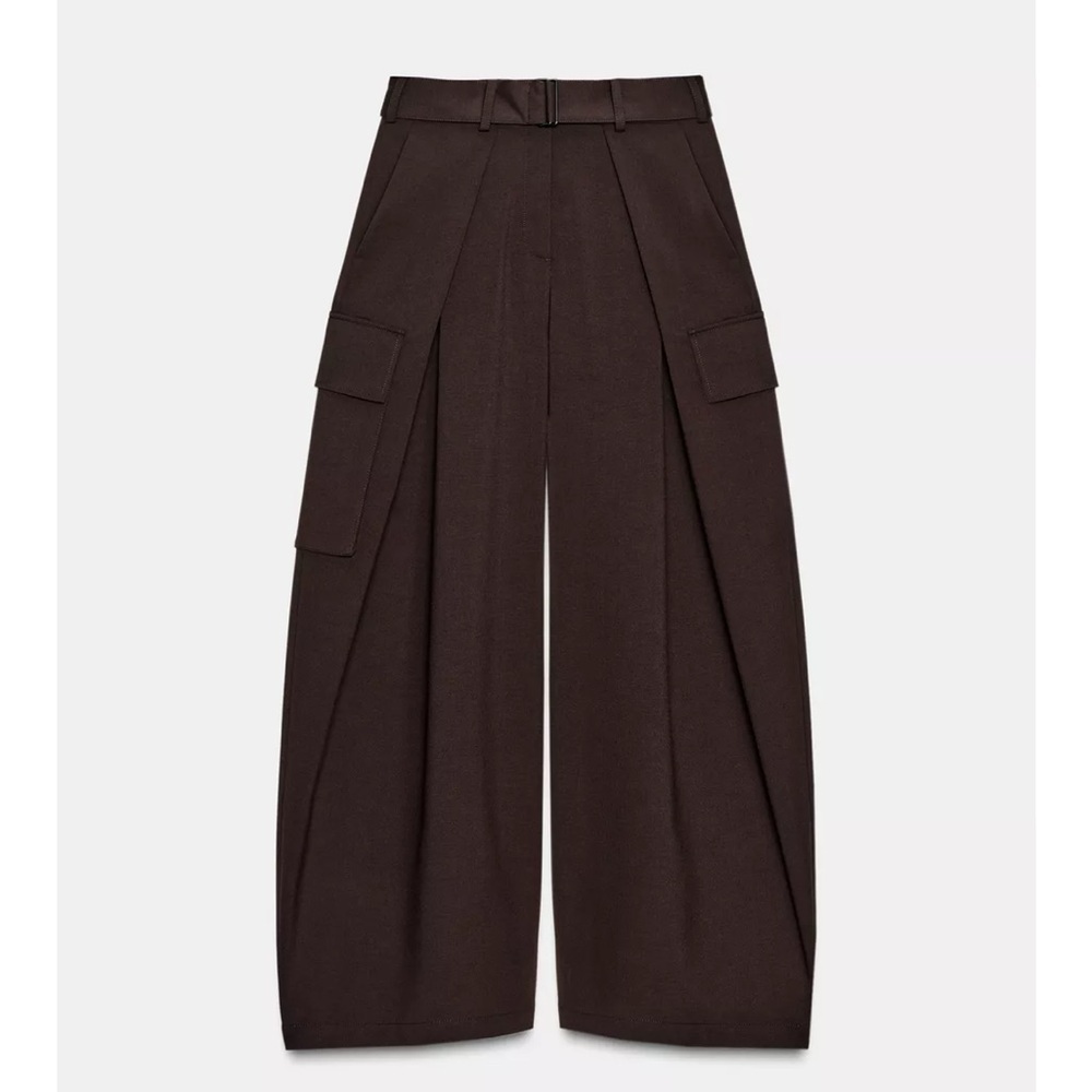 TREND NEW ZARA PLEATED CARGO PANTS
🚨firm price no discount on this pants - Picture 15 of 16